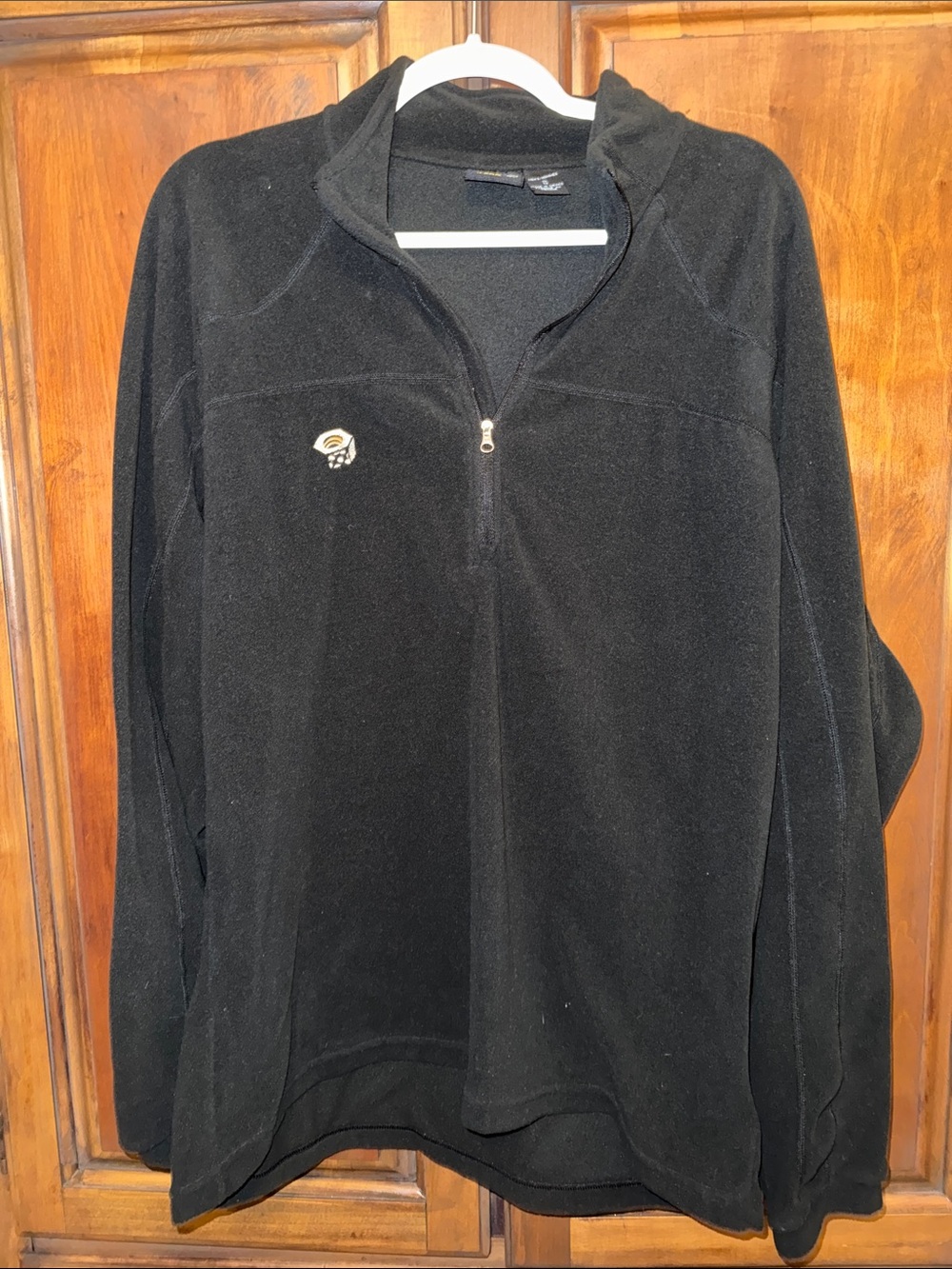 Mountain Hardware 1/4 Zip Black Fleece size XL.